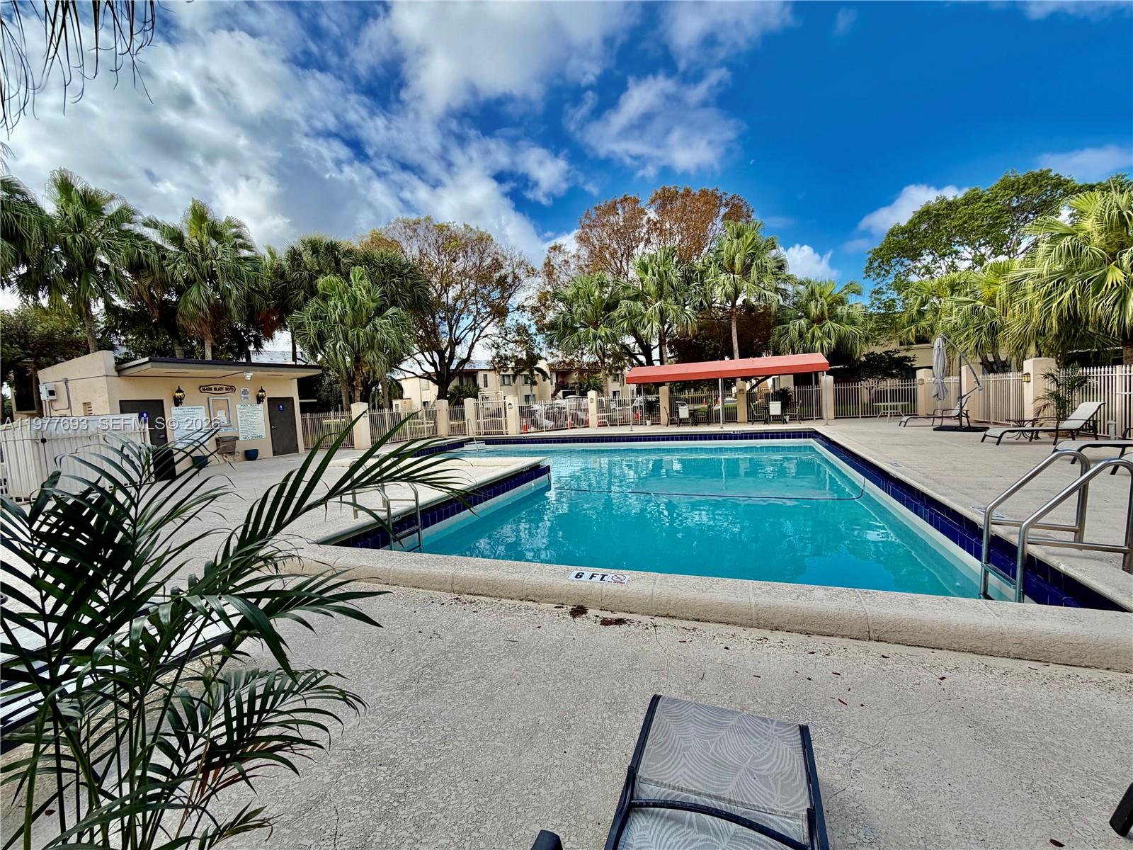 16481 Blatt Blvd #102, Weston FL 33326