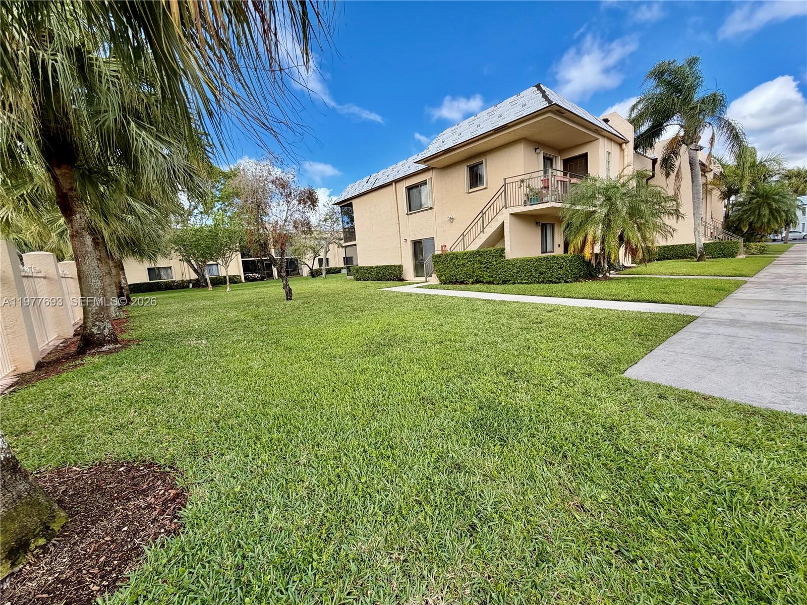 16481 Blatt Blvd #102, Weston FL 33326