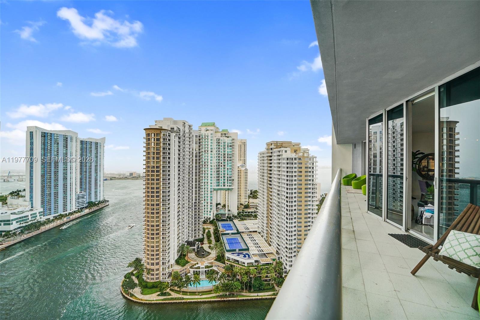 495 Brickell Ave #2804, Miami FL 33131