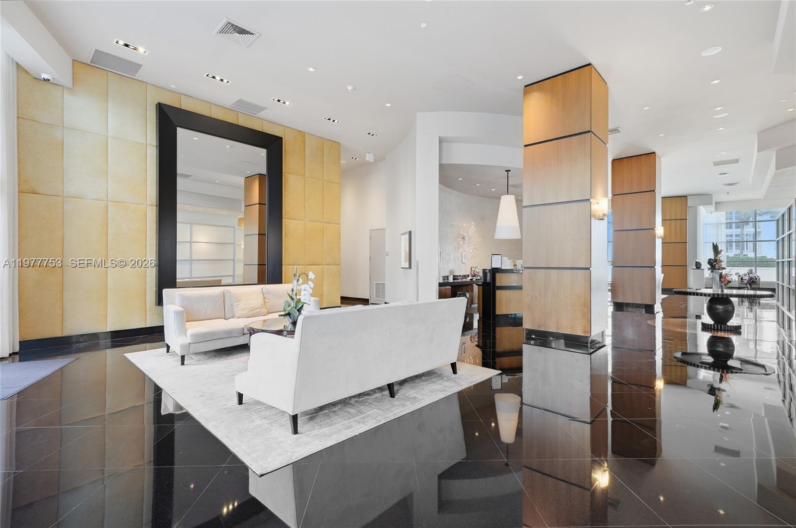 3101 S Ocean Dr #2807, Hollywood FL 33019