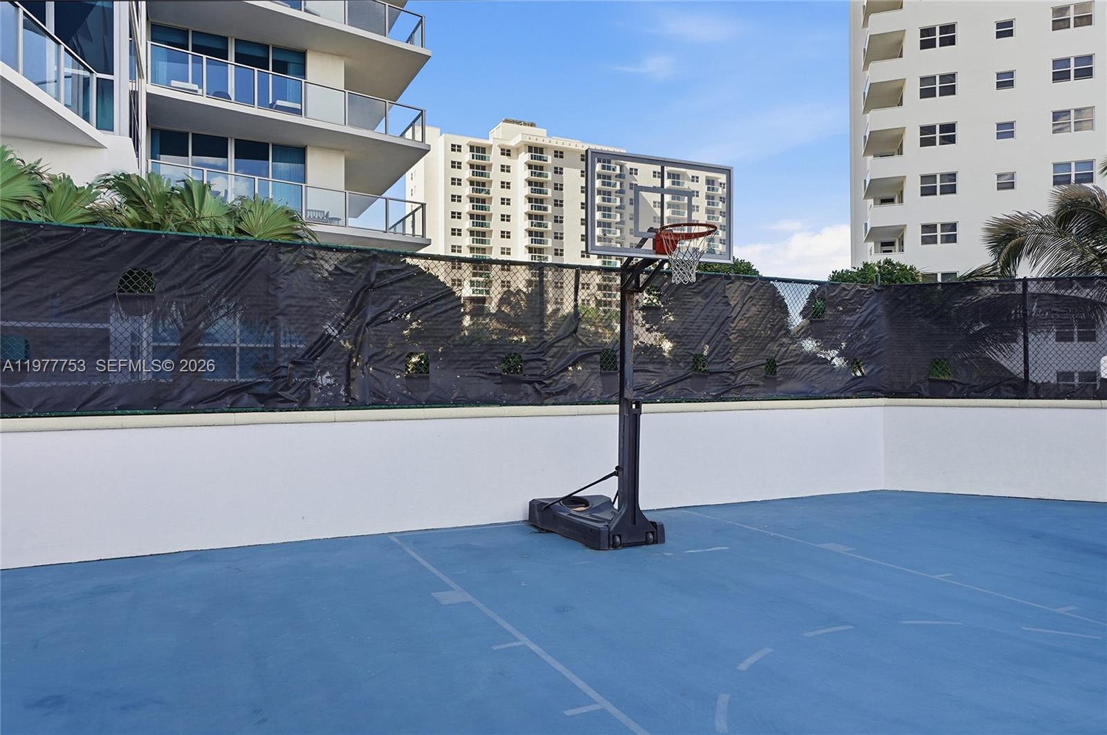 3101 S Ocean Dr #2807, Hollywood FL 33019