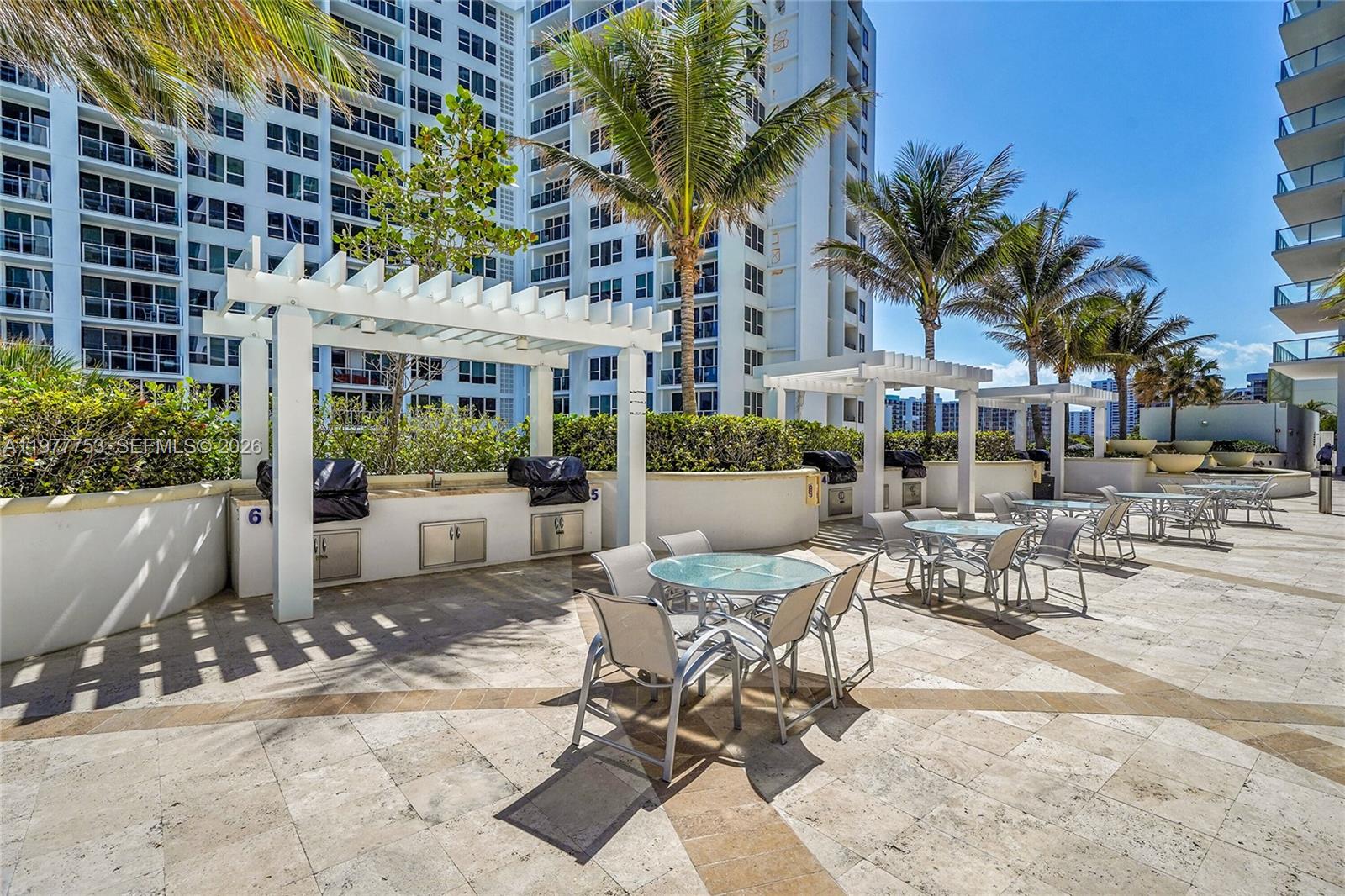 3101 S Ocean Dr #2807, Hollywood FL 33019