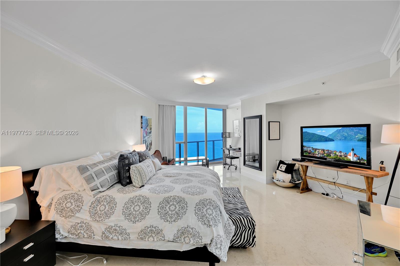 3101 S Ocean Dr #2807, Hollywood FL 33019