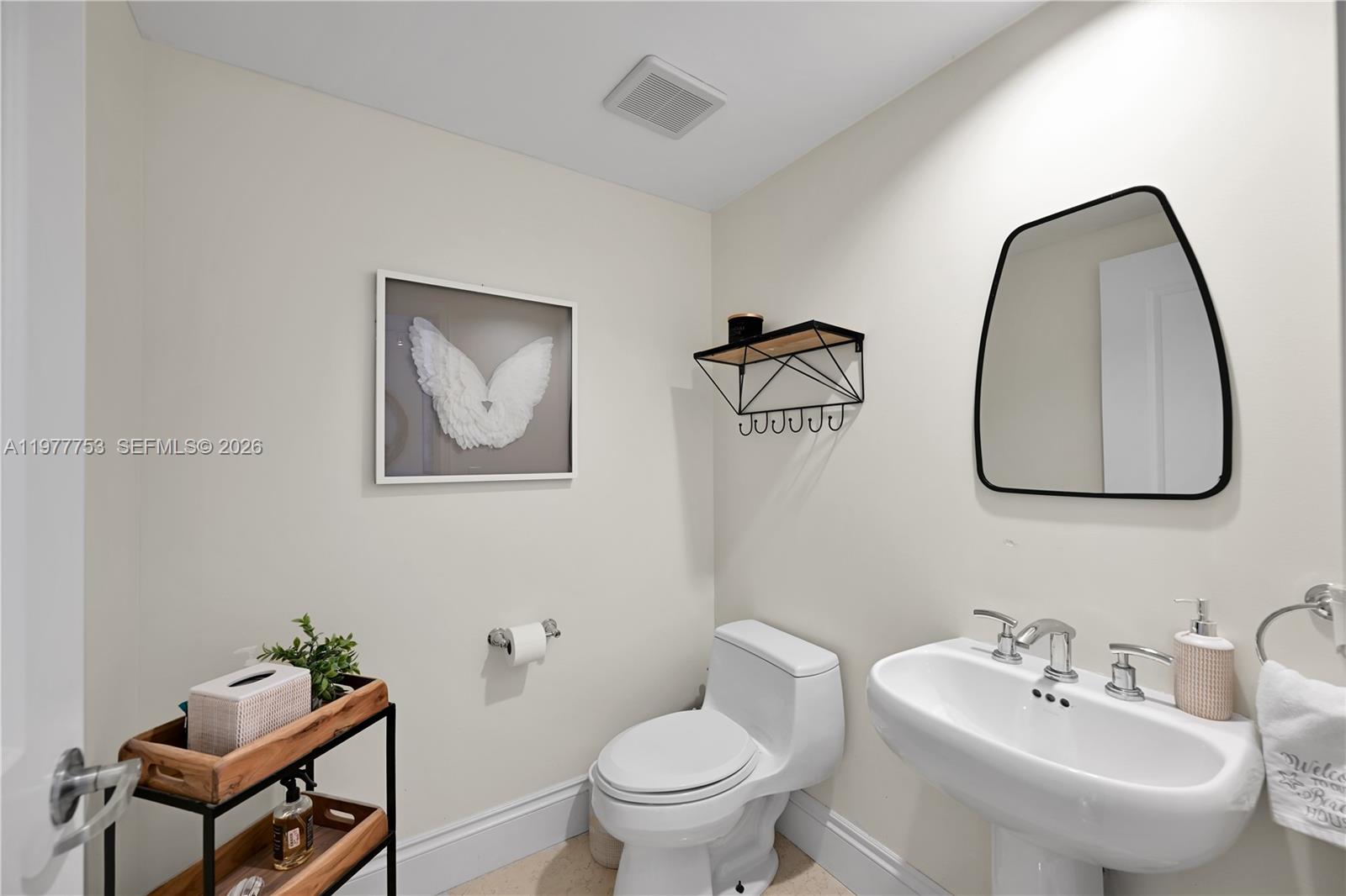 3101 S Ocean Dr #2807, Hollywood FL 33019