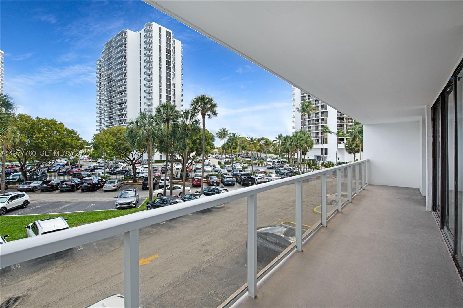 3731 N Country Club Dr #229, Aventura FL 33180