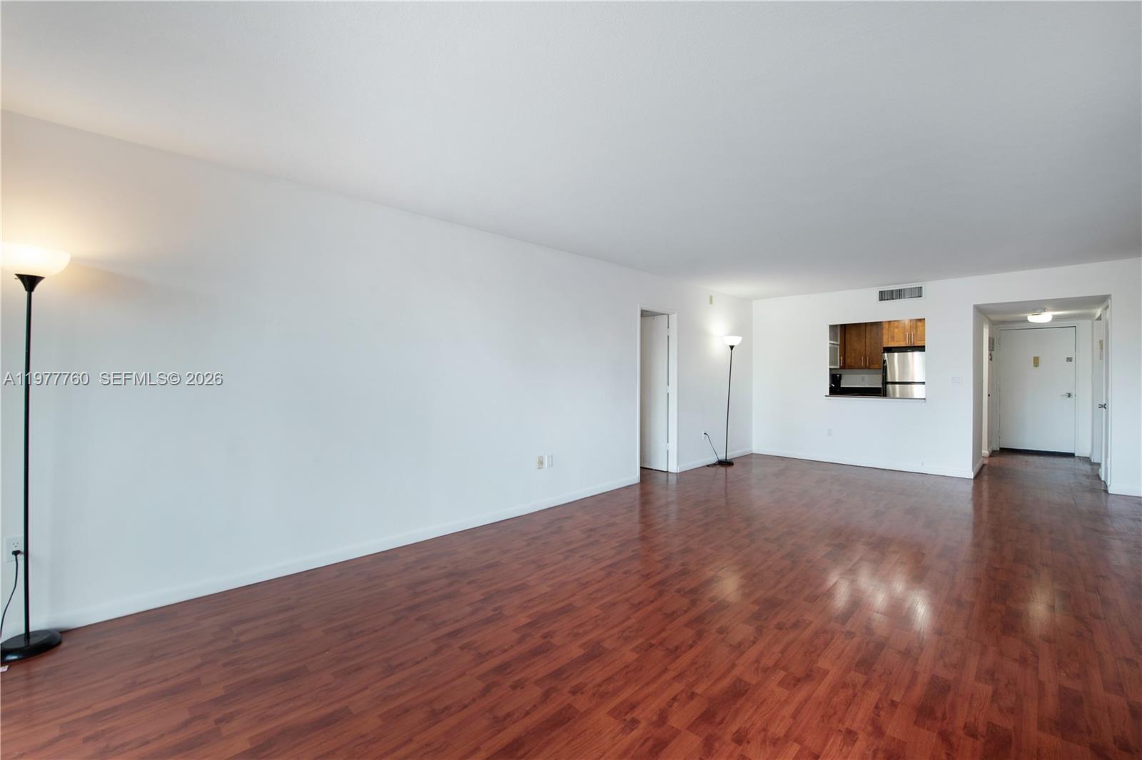 3731 N Country Club Dr #229, Aventura FL 33180