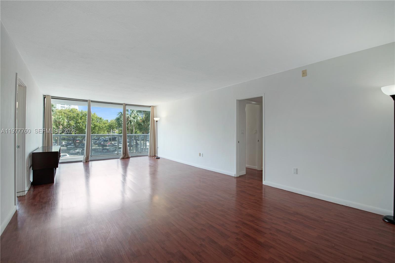 3731 N Country Club Dr #229, Aventura FL 33180