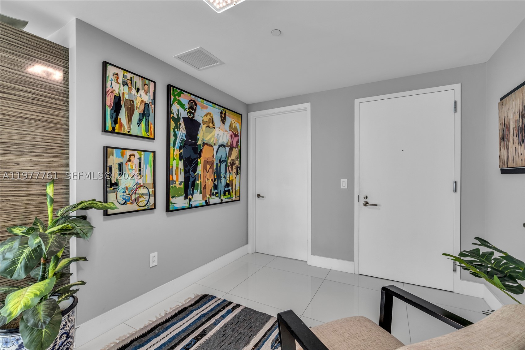 460 NE 28th St #1708, Miami FL 33137