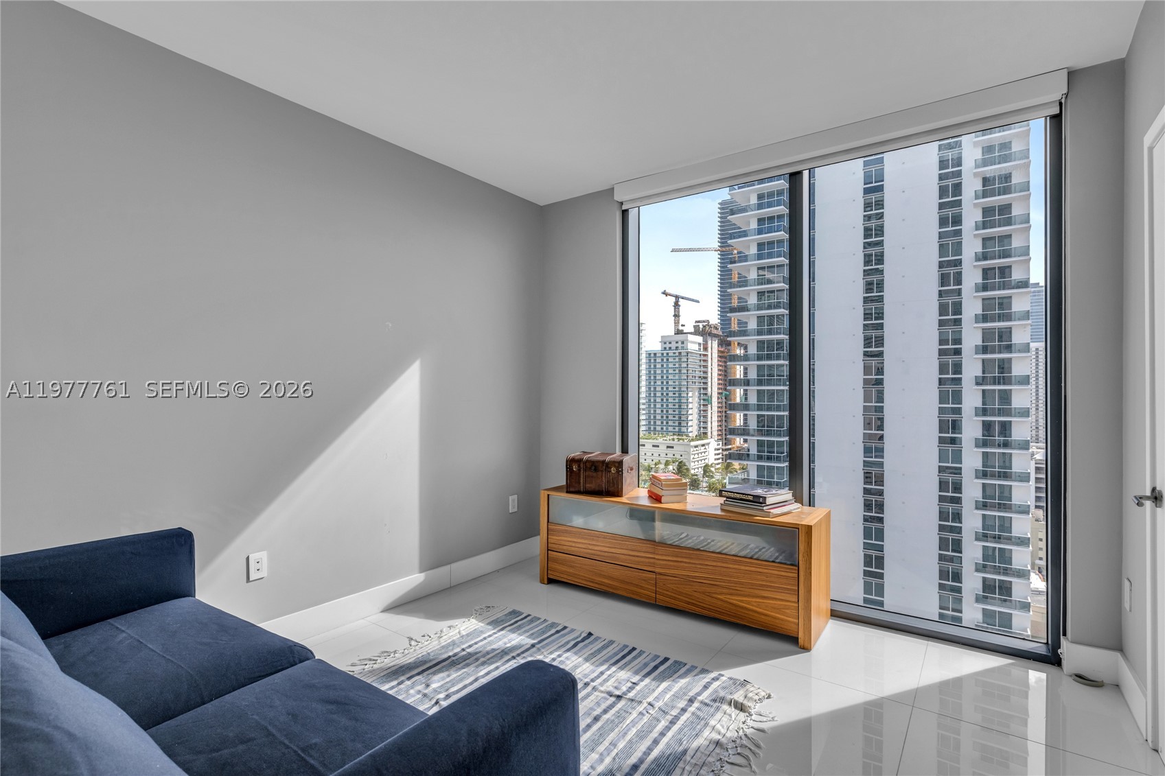 460 NE 28th St #1708, Miami FL 33137