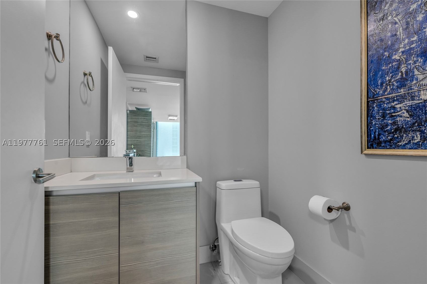 460 NE 28th St #1708, Miami FL 33137