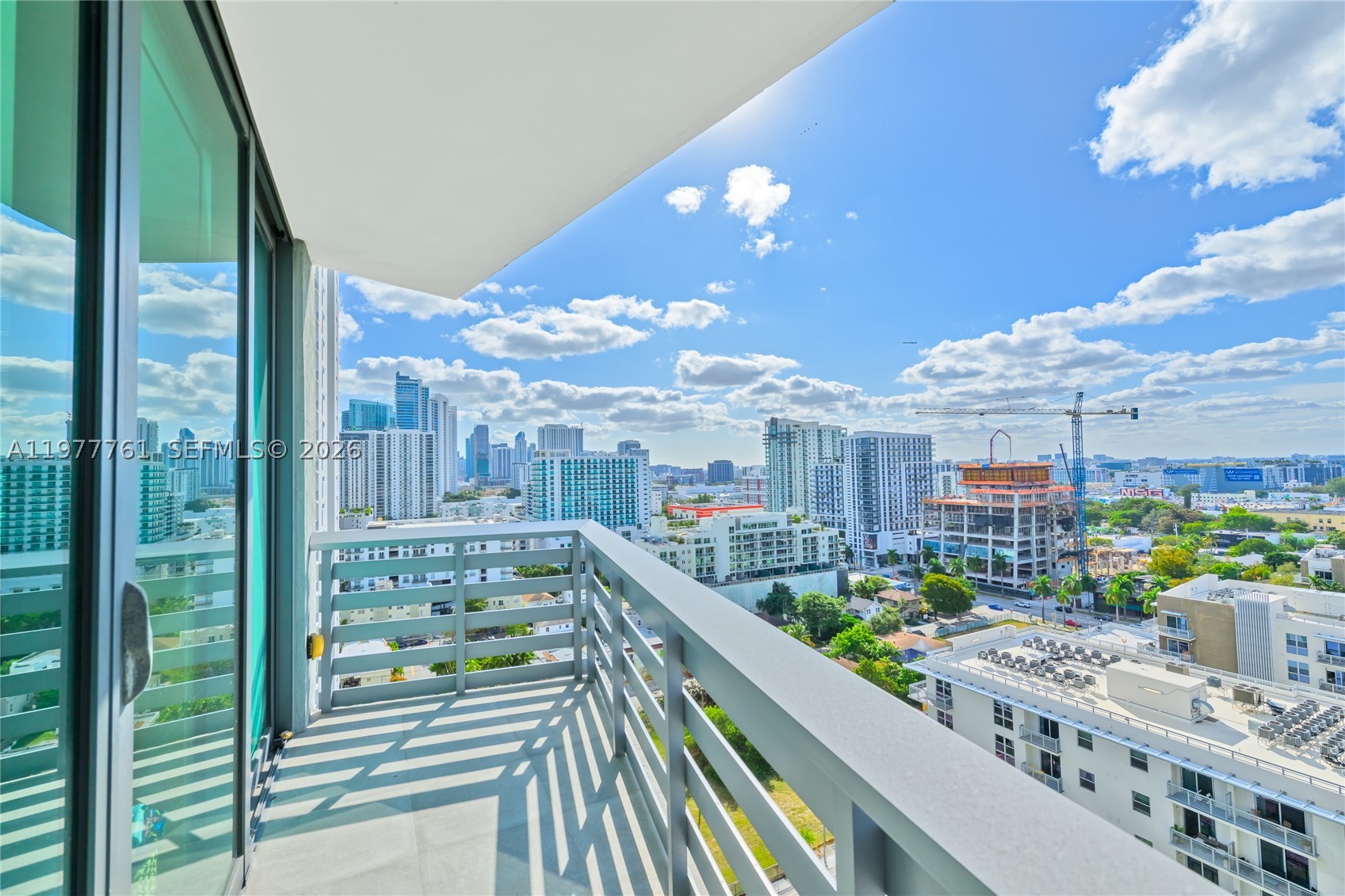460 NE 28th St #1708, Miami FL 33137
