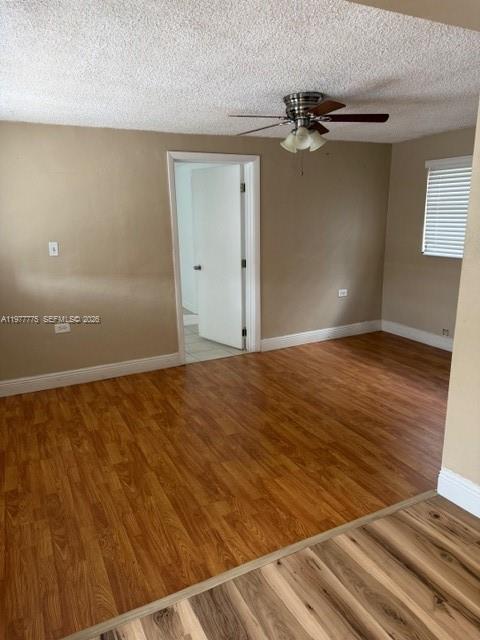 10945 SW 41st St, Miami FL 33165
