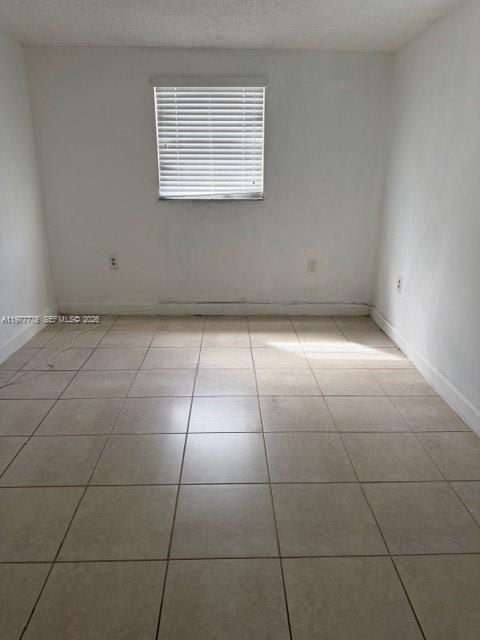 10945 SW 41st St, Miami FL 33165