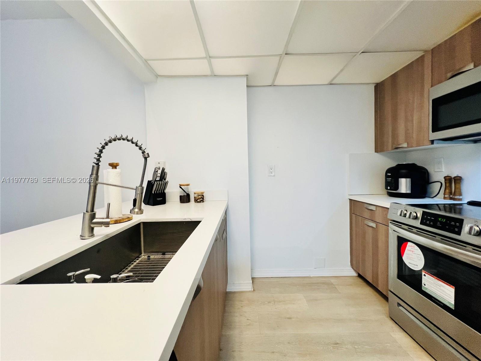 540 Brickell Key Dr #202, Miami FL 33131