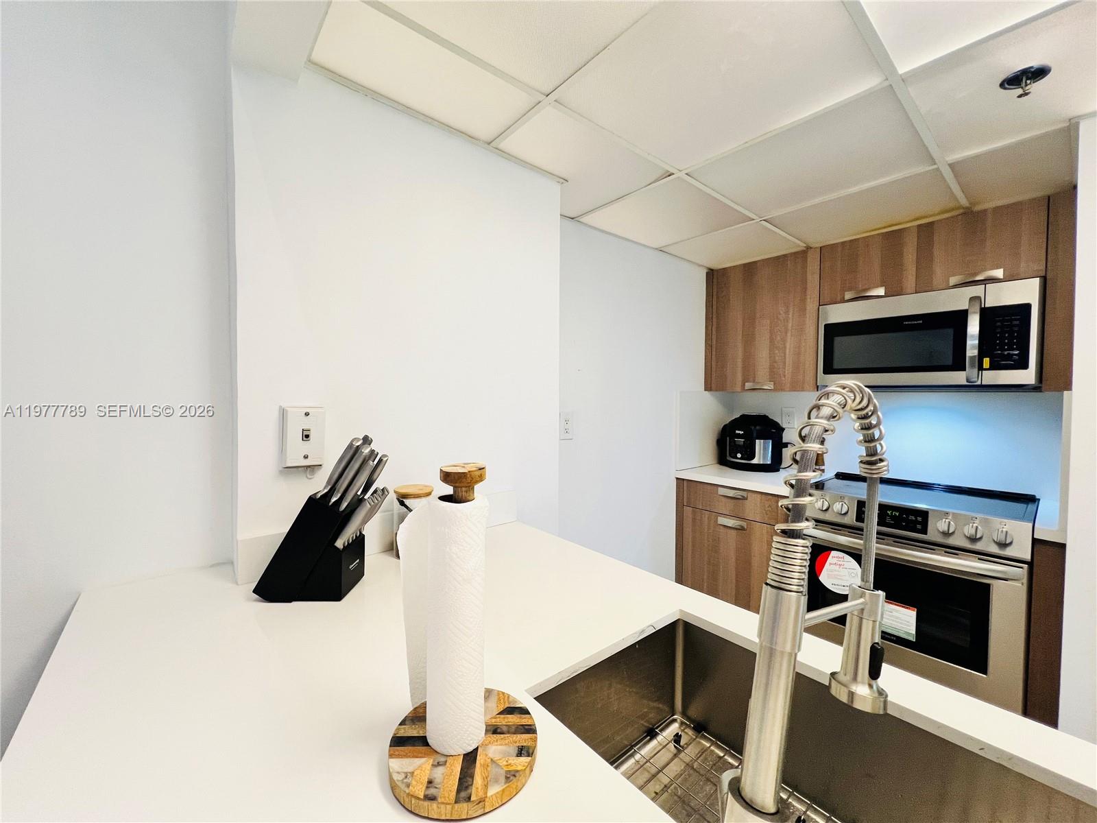 540 Brickell Key Dr #202, Miami FL 33131