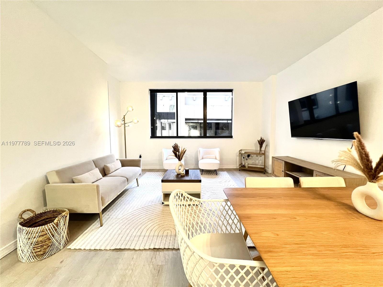 540 Brickell Key Dr #202, Miami FL 33131