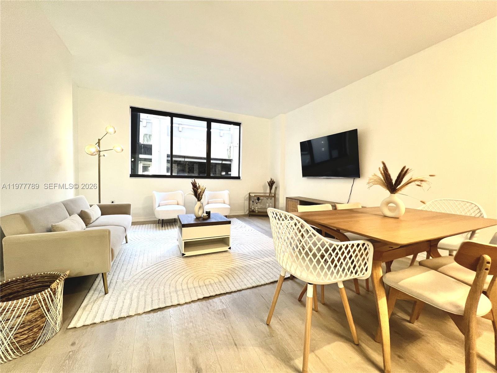 540 Brickell Key Dr #202, Miami FL 33131