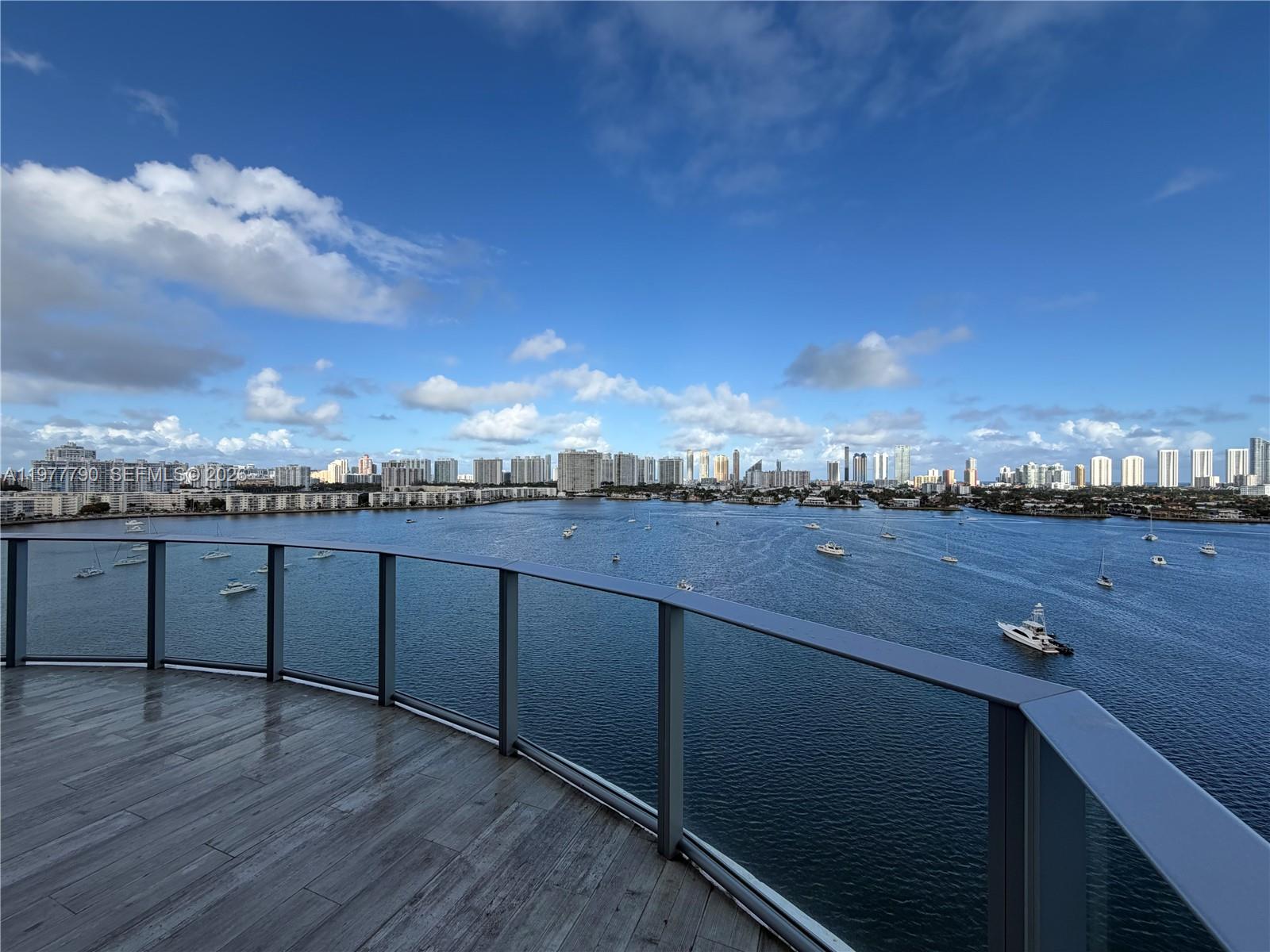 17111 Biscayne Blvd #1211, North Miami Beach FL 33160