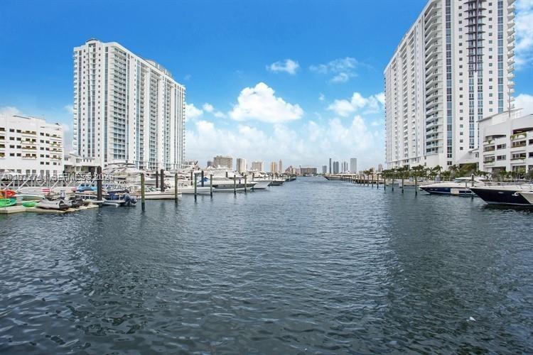 17301 Biscayne Blvd #1103, North Miami Beach FL 33160