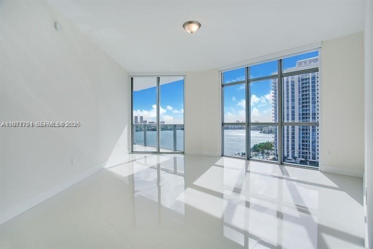 17301 Biscayne Blvd #1103, North Miami Beach FL 33160