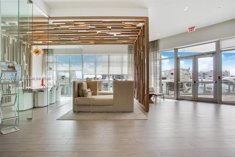 17301 Biscayne Blvd #1103, North Miami Beach FL 33160