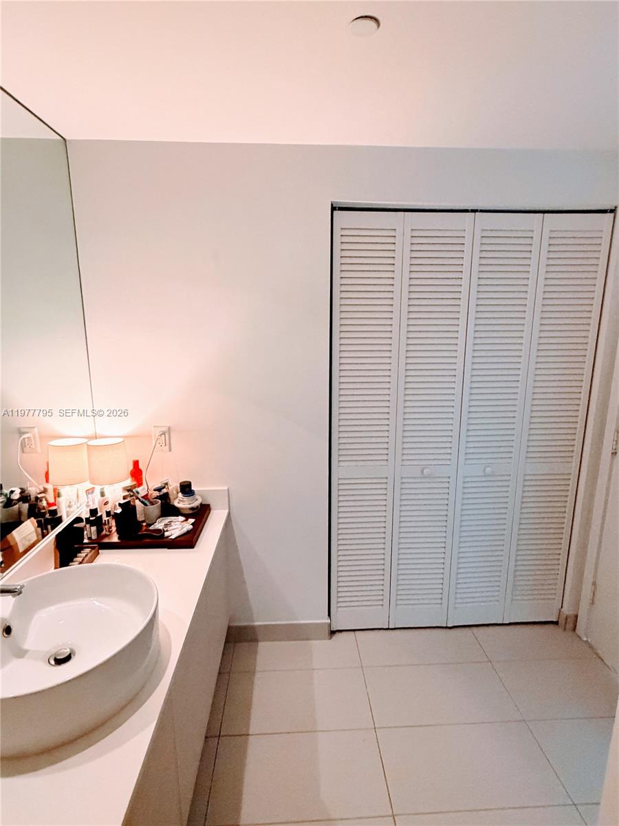 4250 Biscayne Blvd #803, Miami FL 33137