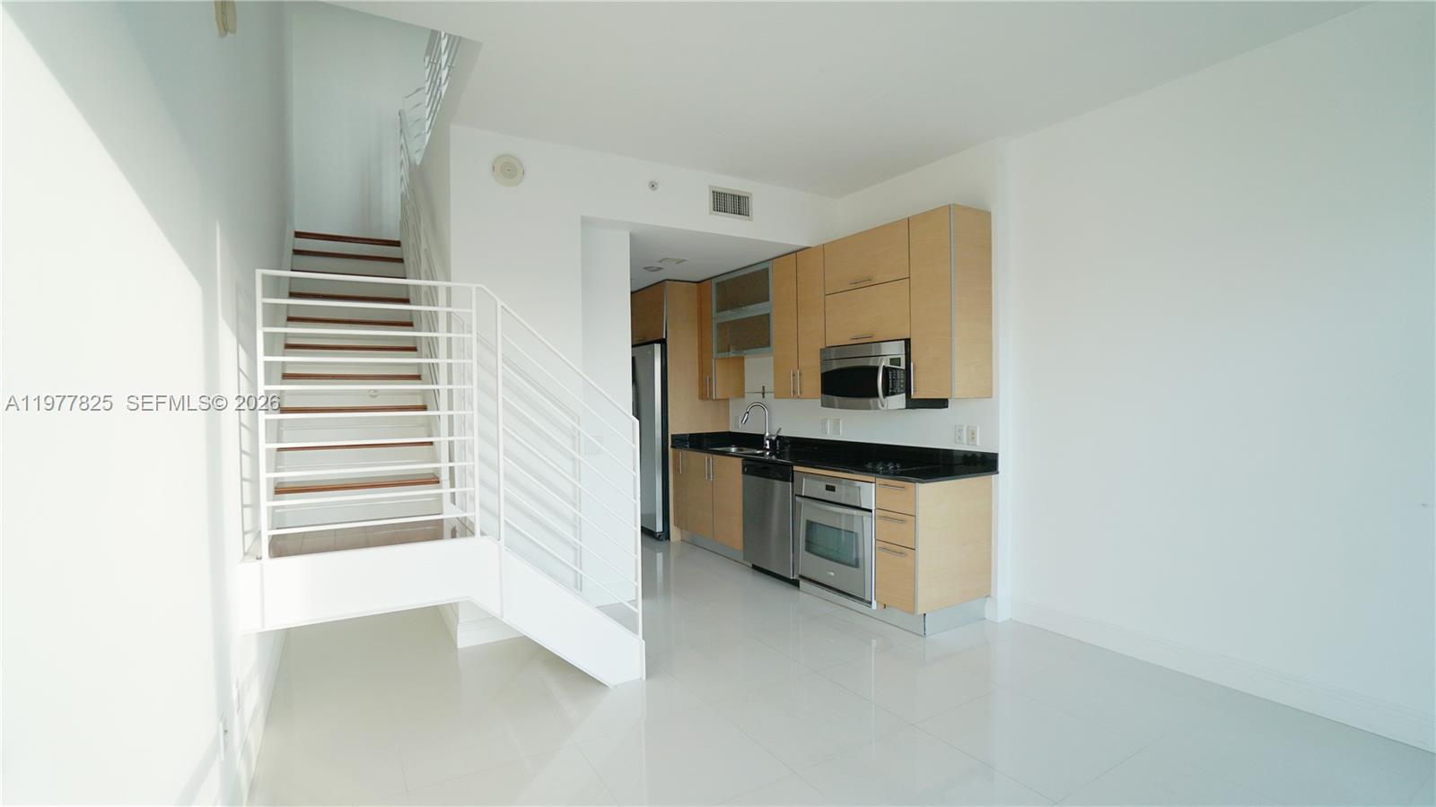 60 SW 13th St #2215, Miami FL 33130