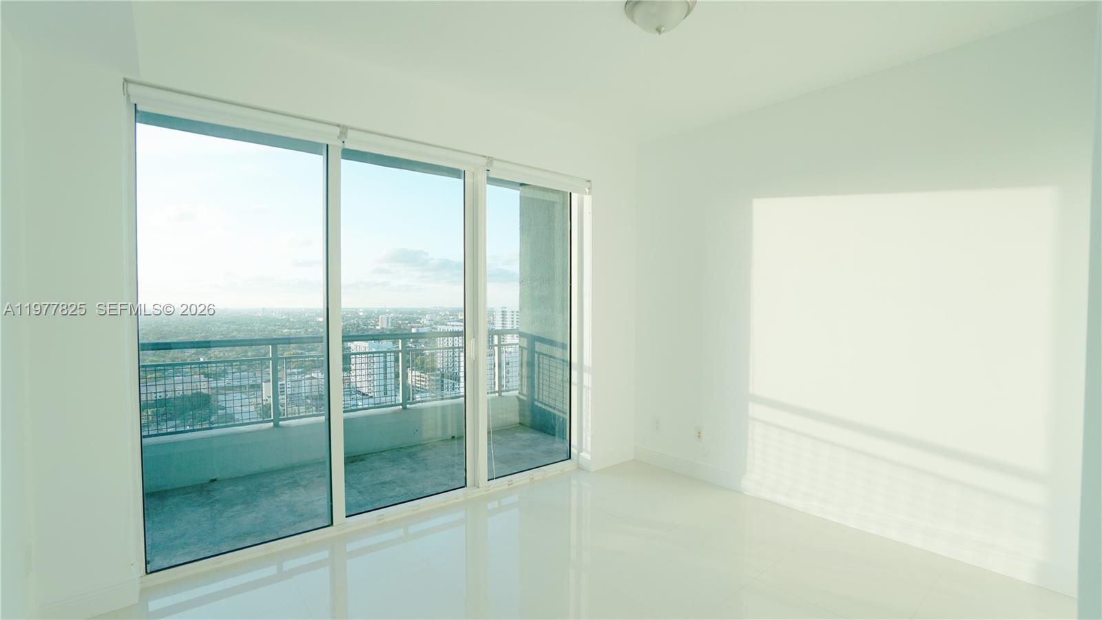 60 SW 13th St #2215, Miami FL 33130