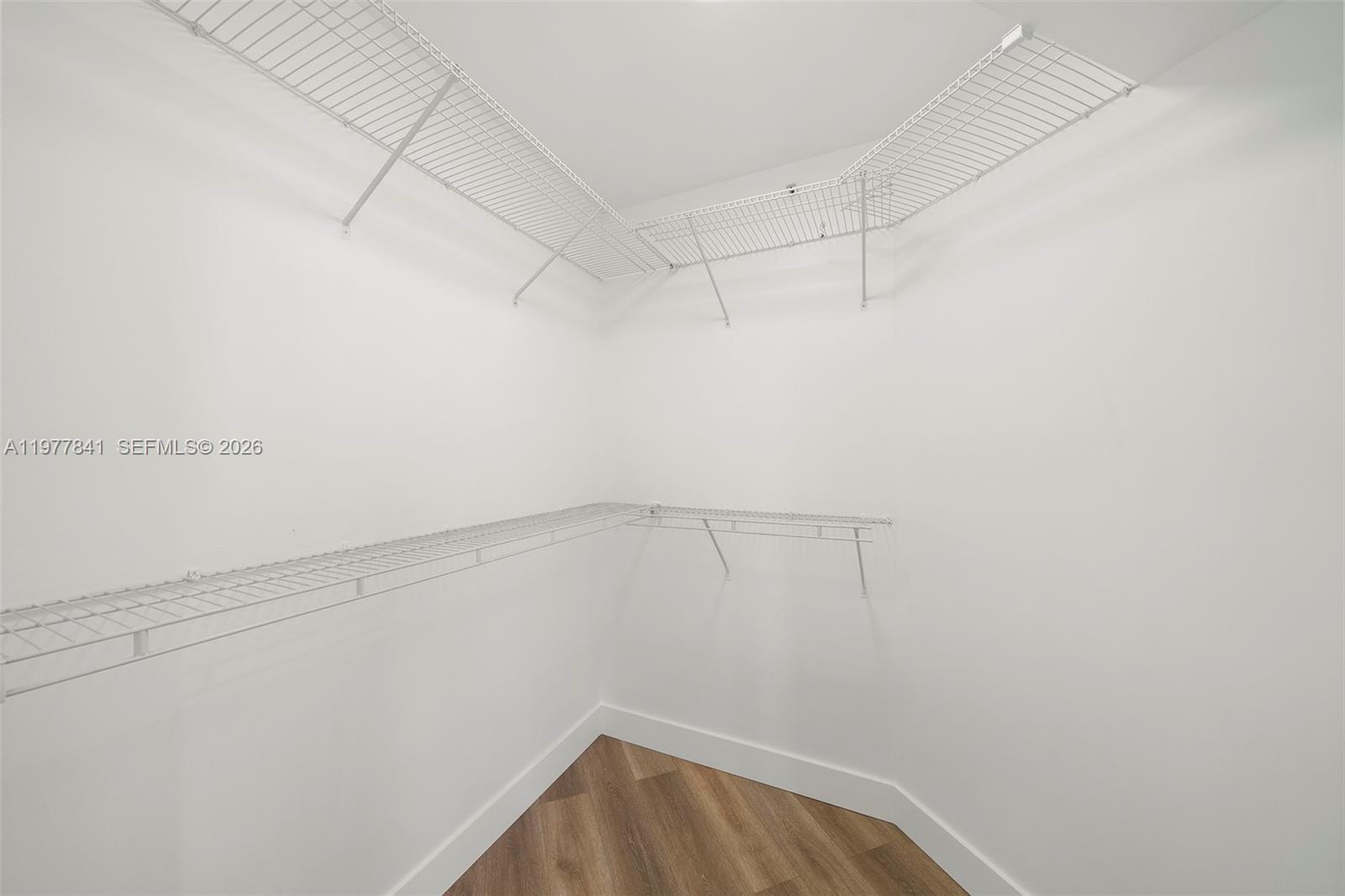 4775 Collins Ave #2507, Miami Beach FL 33140