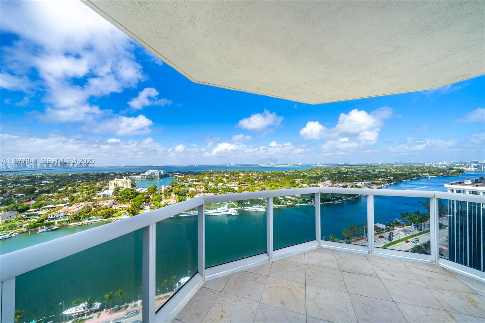 4775 Collins Ave #2507, Miami Beach FL 33140