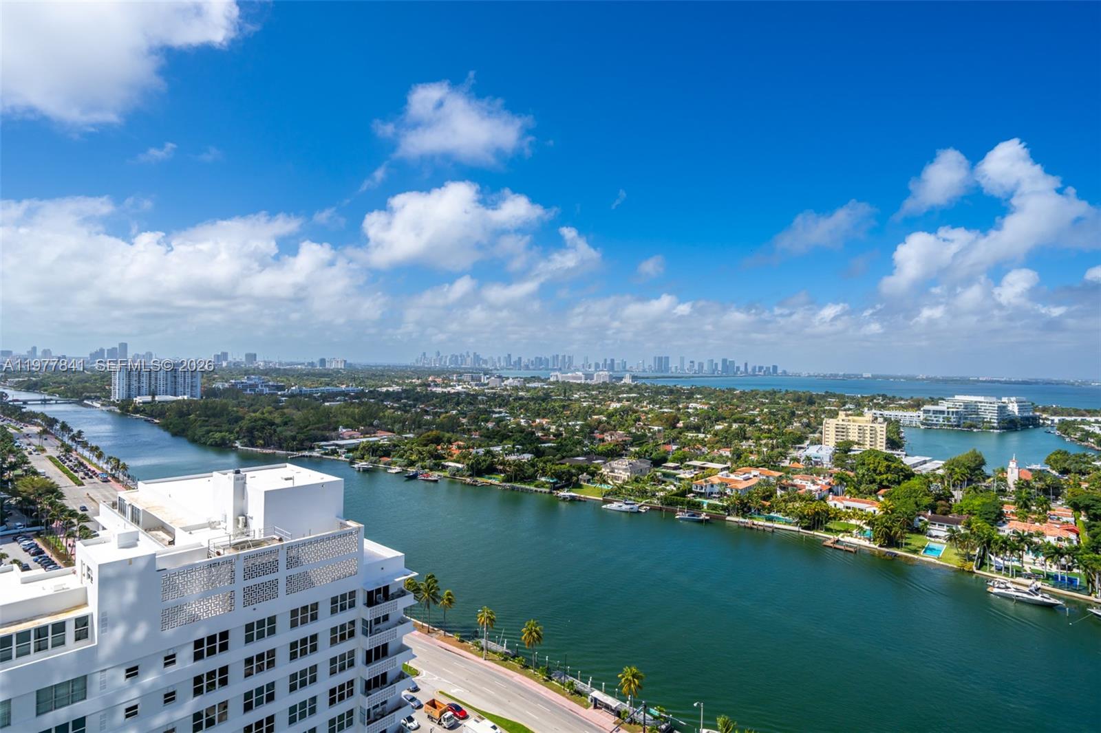 4775 Collins Ave #2507, Miami Beach FL 33140