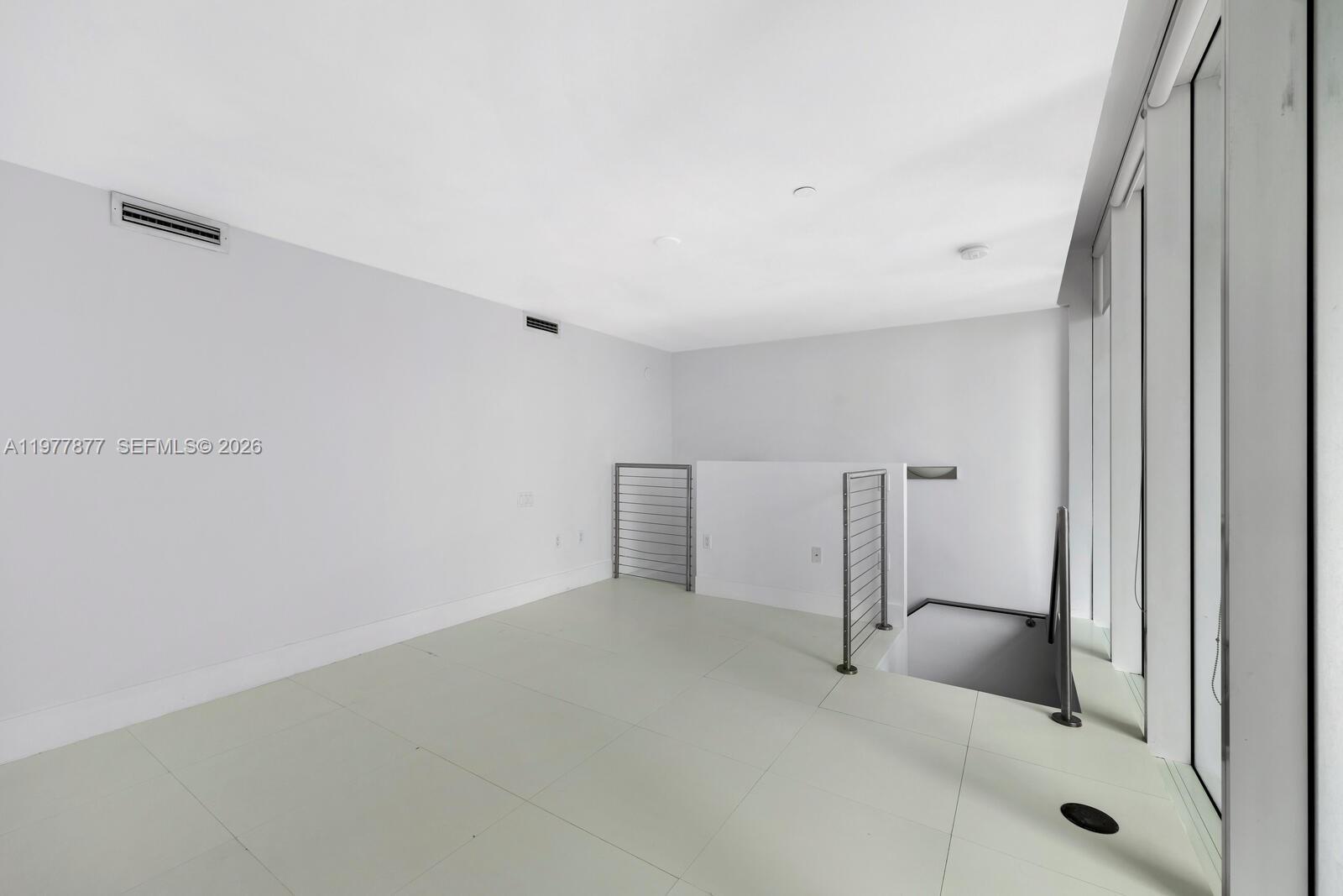 1040 Biscayne Blvd #4208, Miami FL 33132