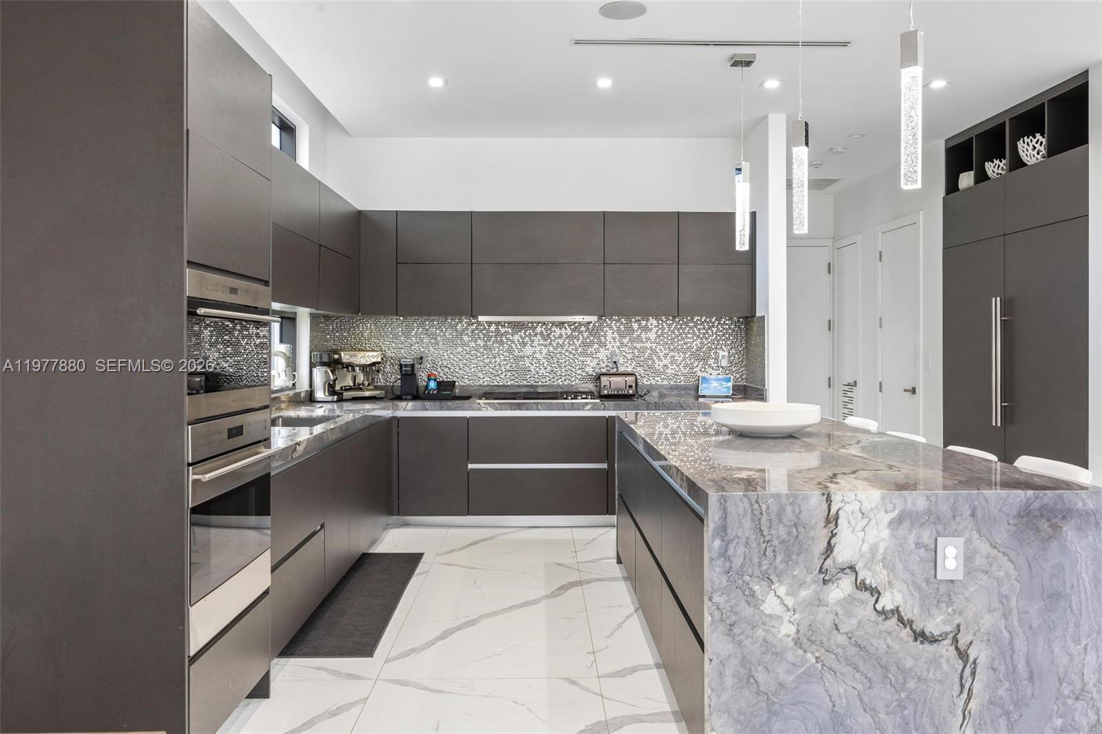 3367 NE 168th St #__, North Miami Beach FL 33160