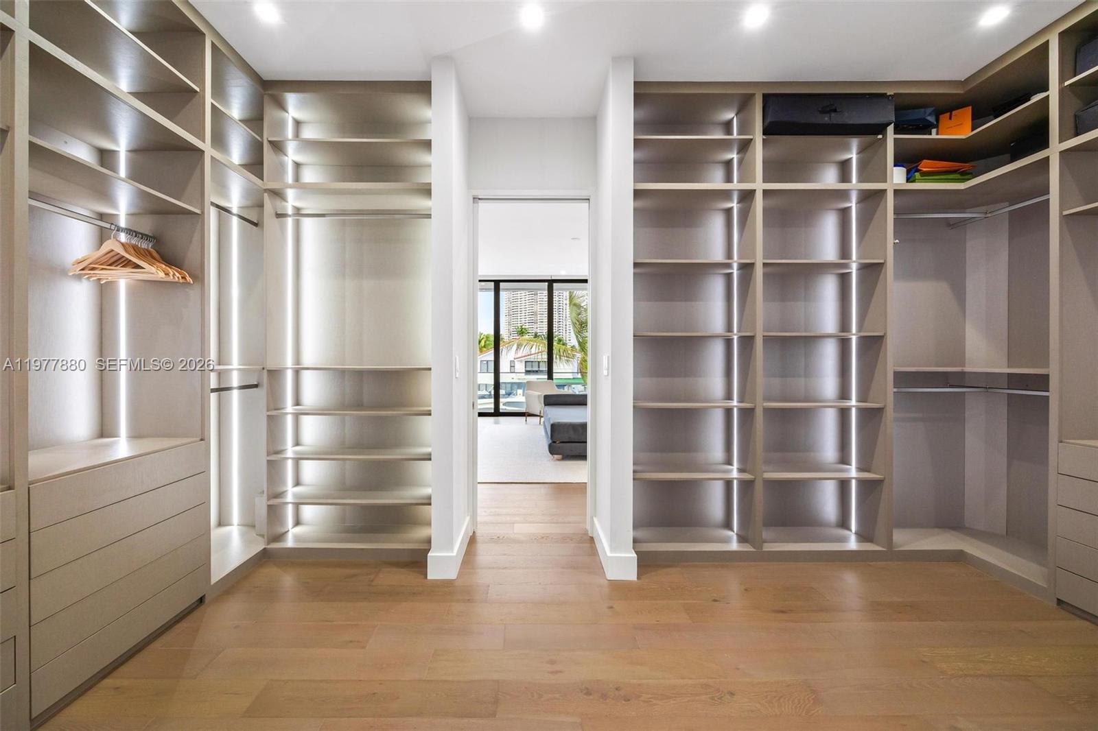 3367 NE 168th St #__, North Miami Beach FL 33160