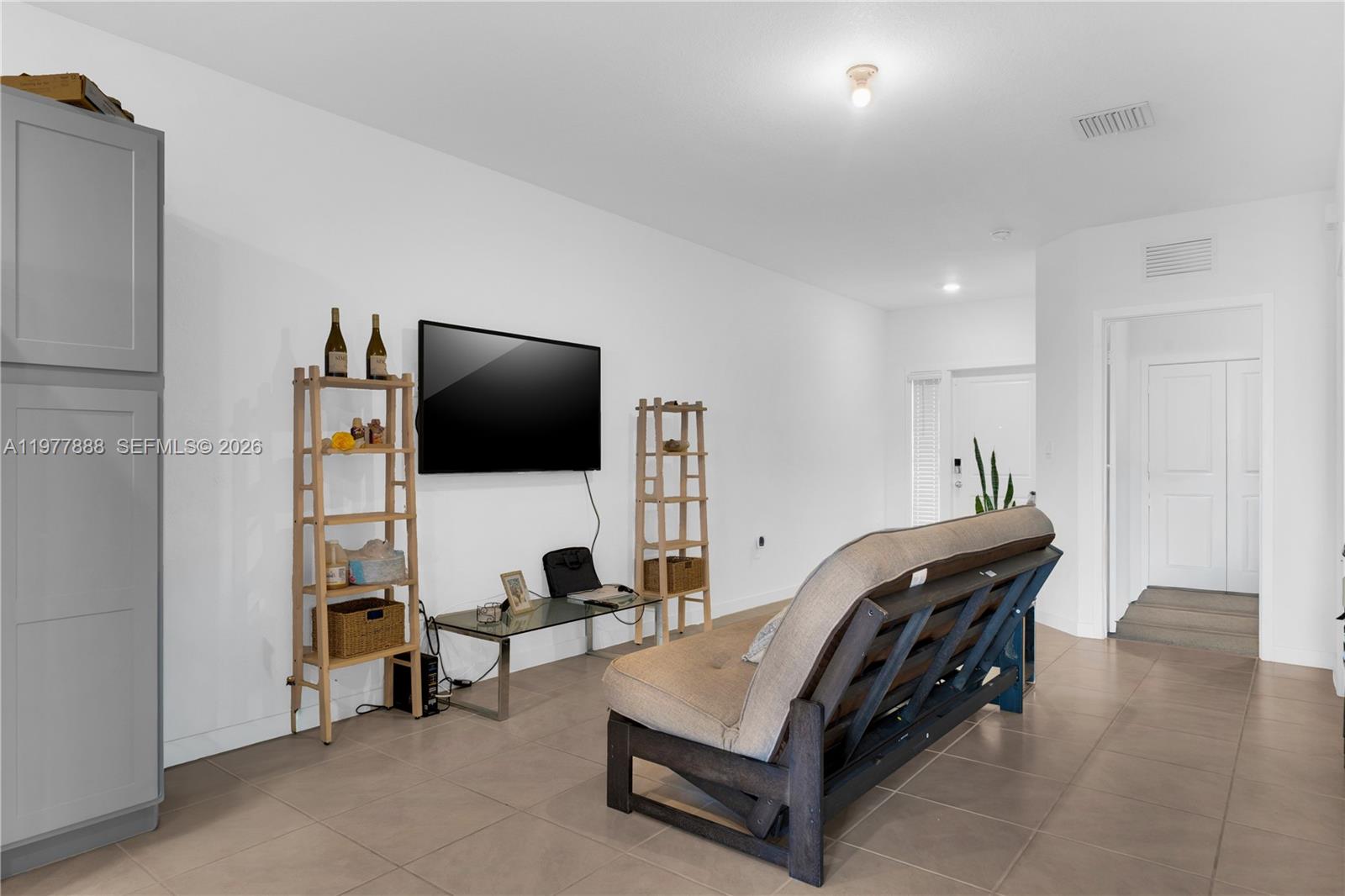 117 NE 3rd Ct, Florida City FL 33034