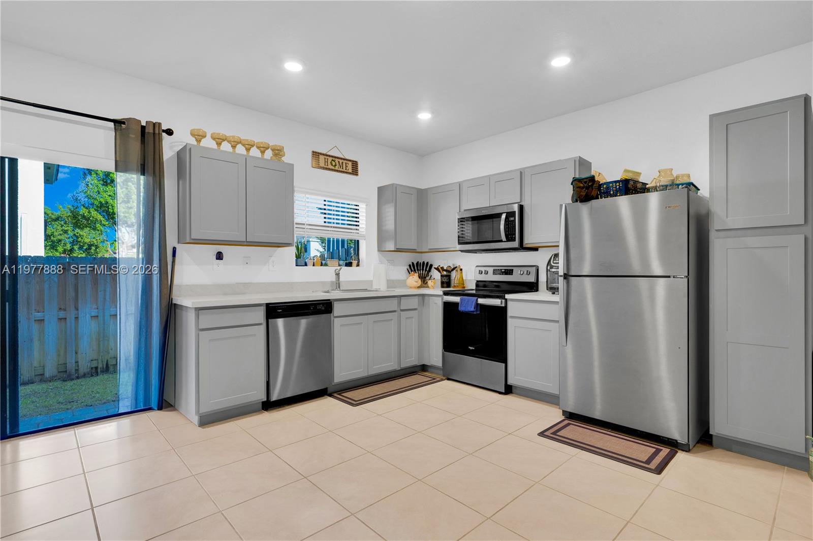 117 NE 3rd Ct, Florida City FL 33034