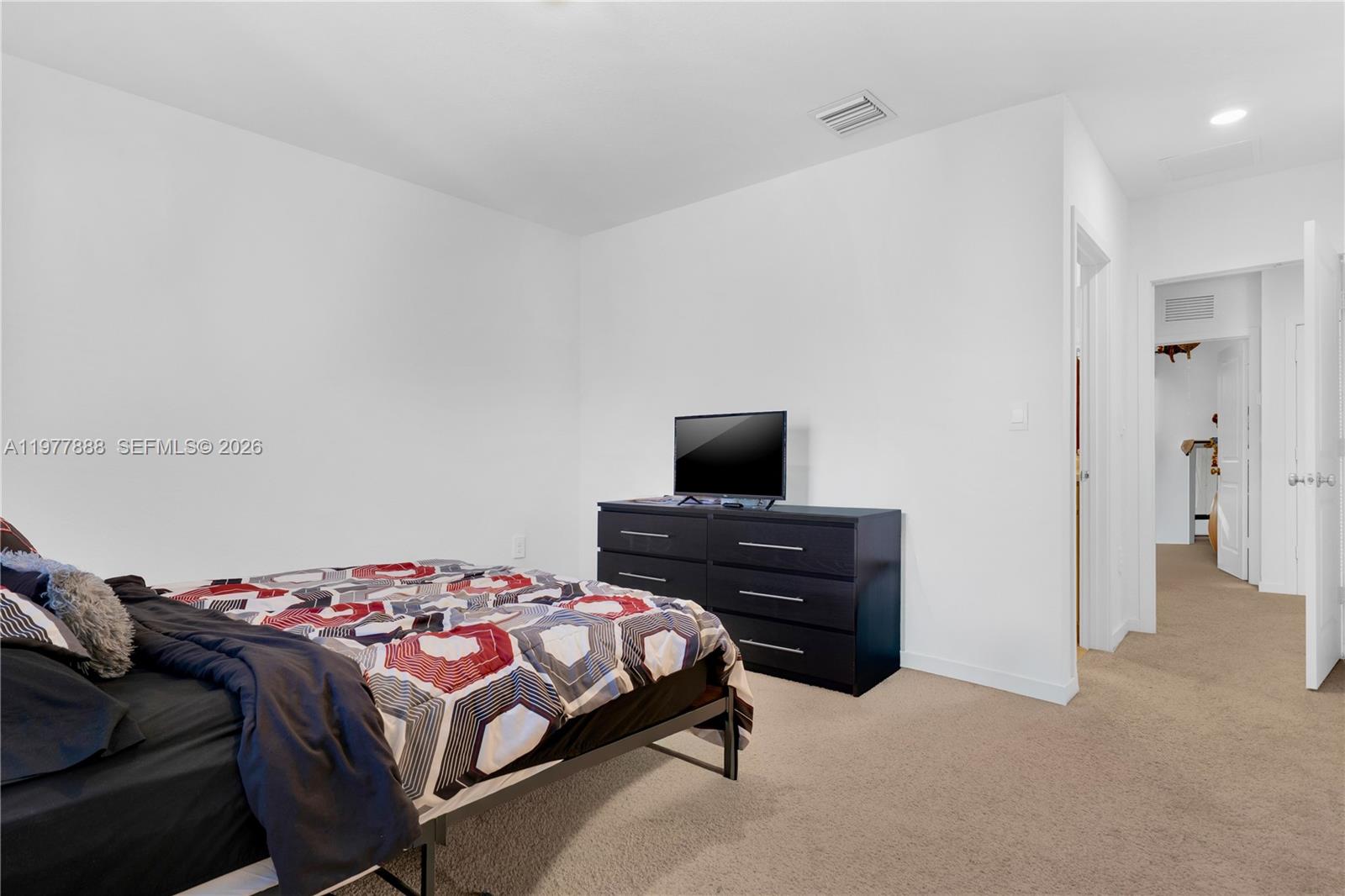 117 NE 3rd Ct, Florida City FL 33034