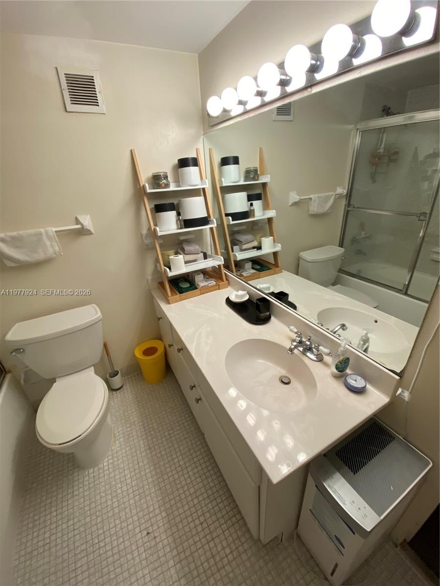 1200 West Ave #1403, Miami Beach FL 33139