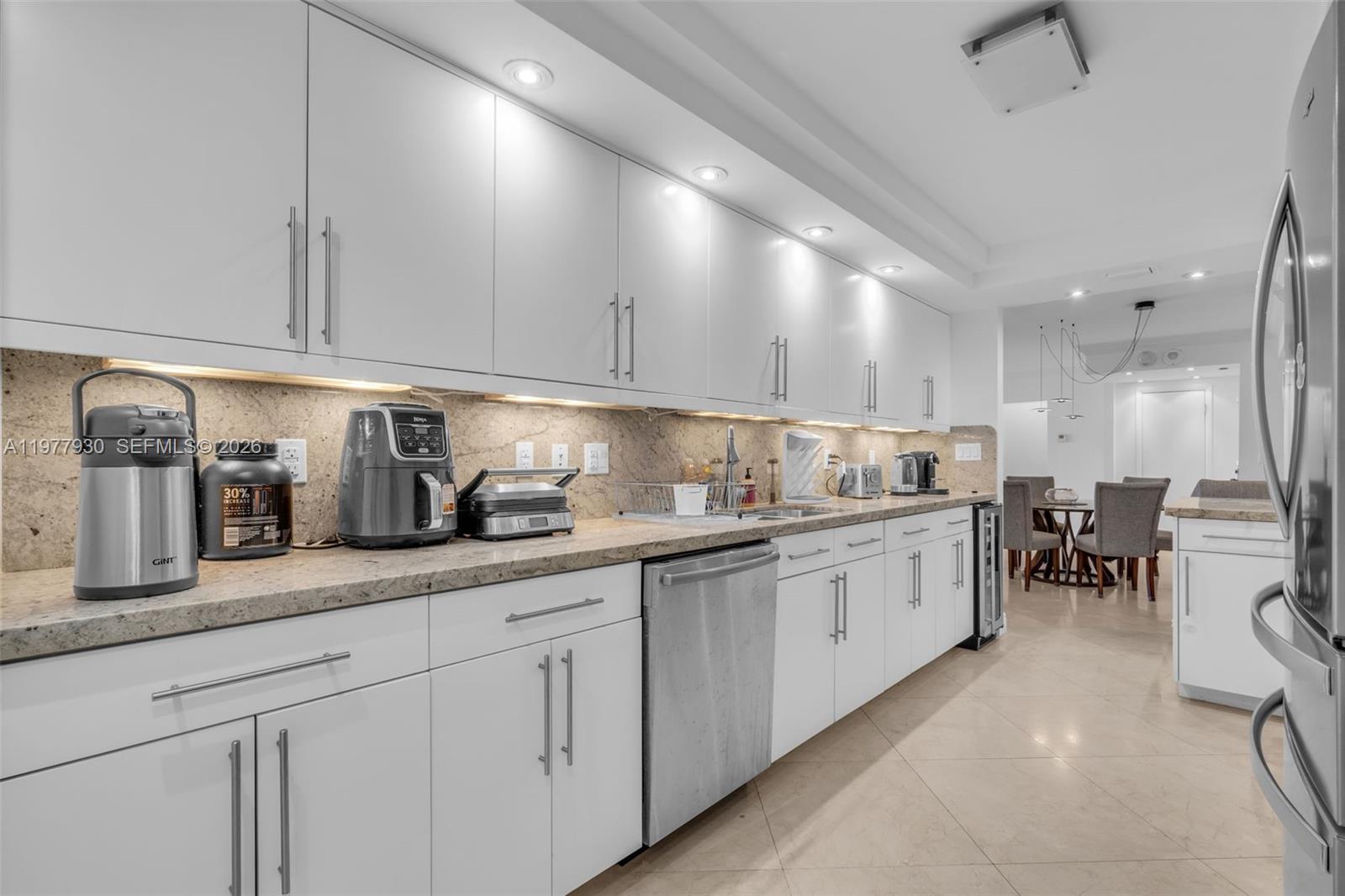 1121 Crandon Blvd #E1203, Key Biscayne FL 33149