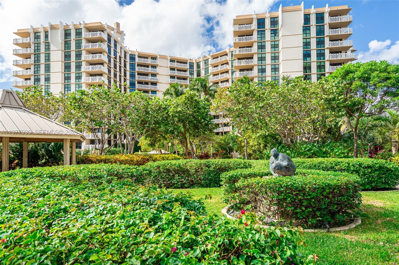1121 Crandon Blvd #E1203, Key Biscayne FL 33149
