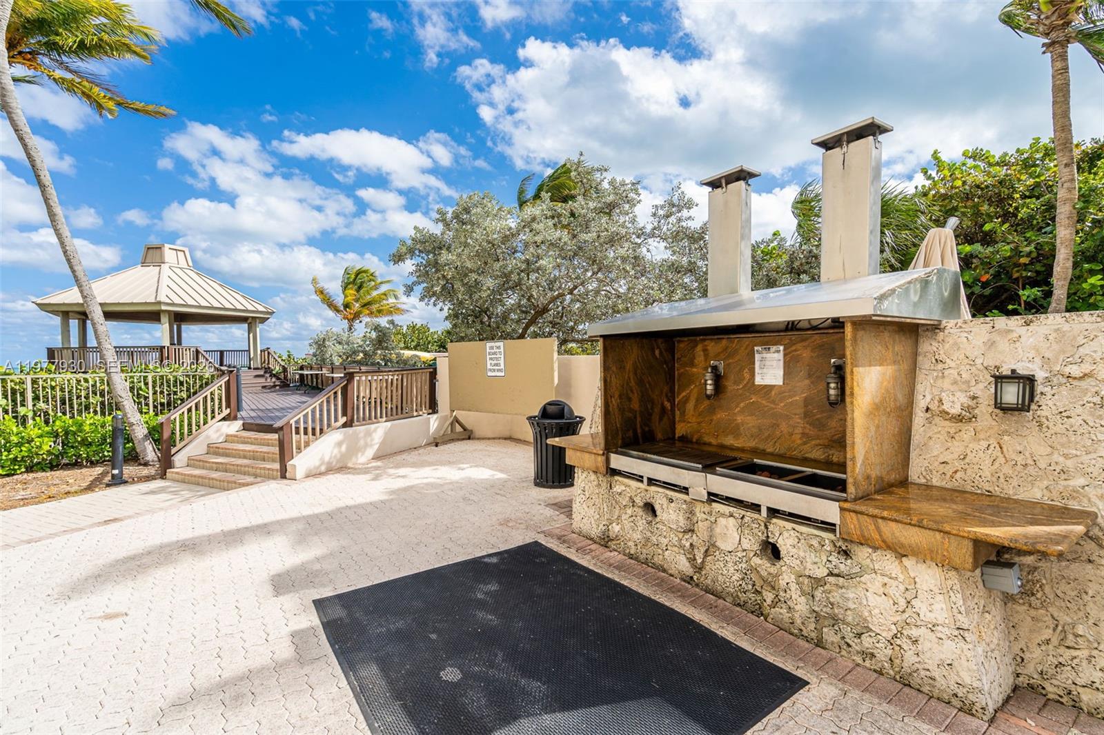 1121 Crandon Blvd #E1203, Key Biscayne FL 33149