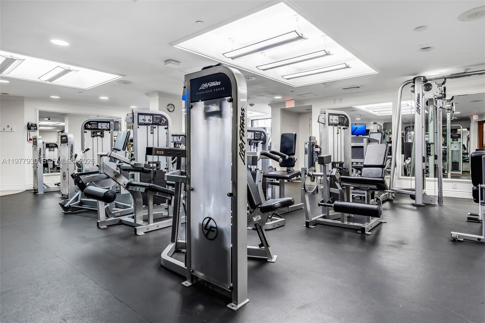 1121 Crandon Blvd #E1203, Key Biscayne FL 33149