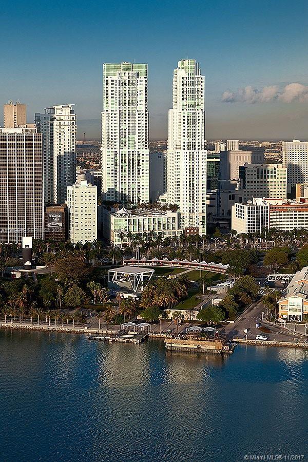 253 NE 2nd St #2410, Miami FL 33132