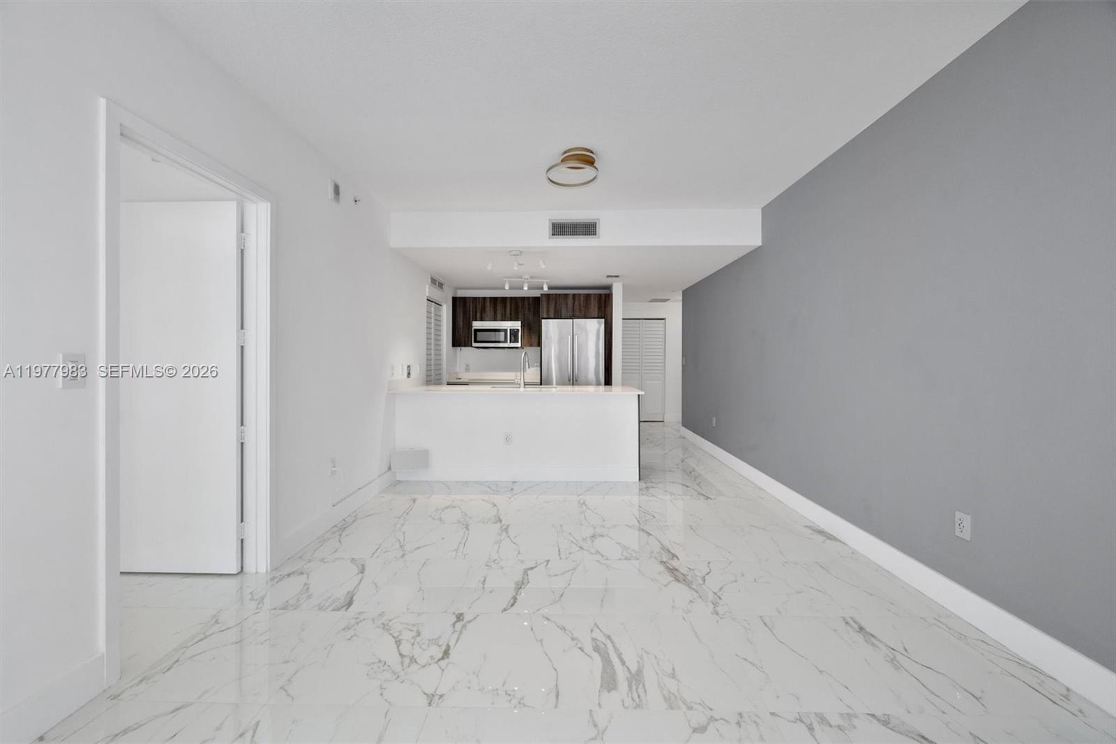 488 NE 18th St #1708, Miami FL 33132