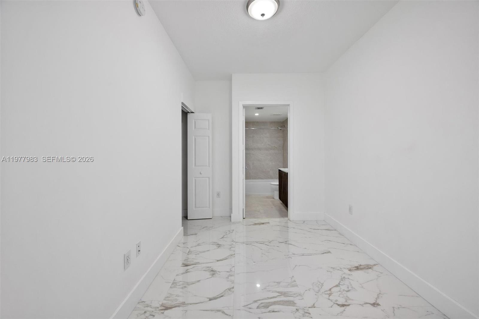 488 NE 18th St #1708, Miami FL 33132