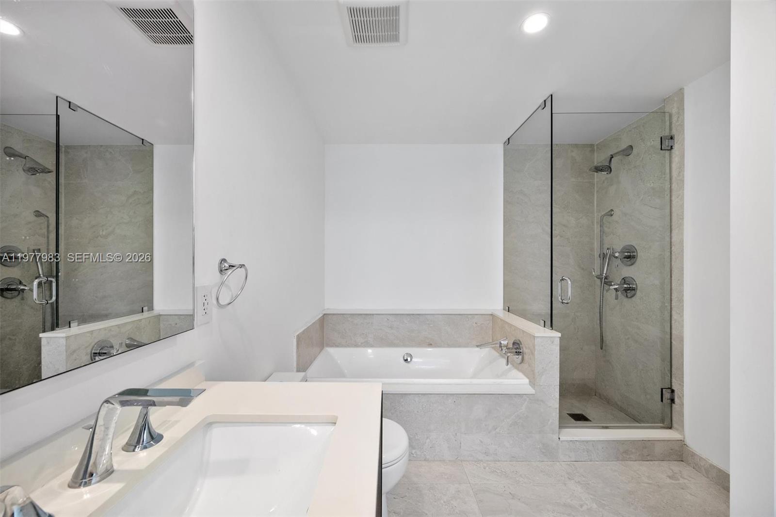 488 NE 18th St #1708, Miami FL 33132