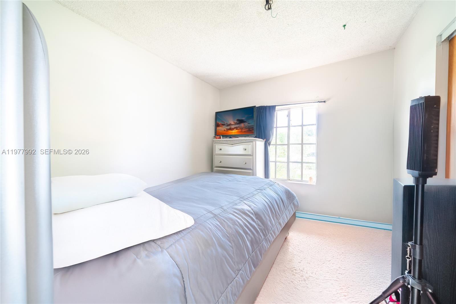 419 SW 80th Ave, Pompano Beach FL 33068