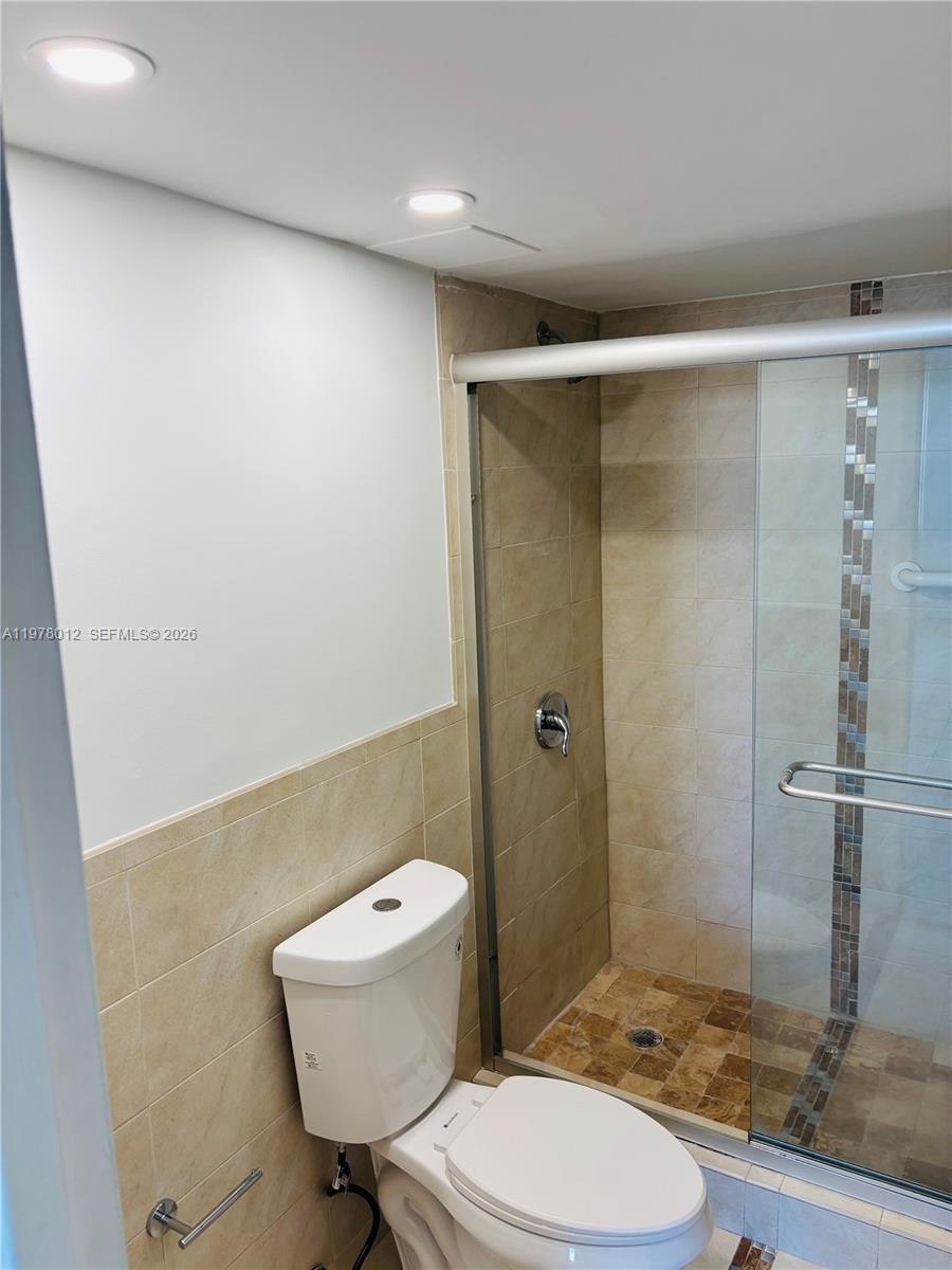 2333 Brickell Ave #1115, Miami FL 33129