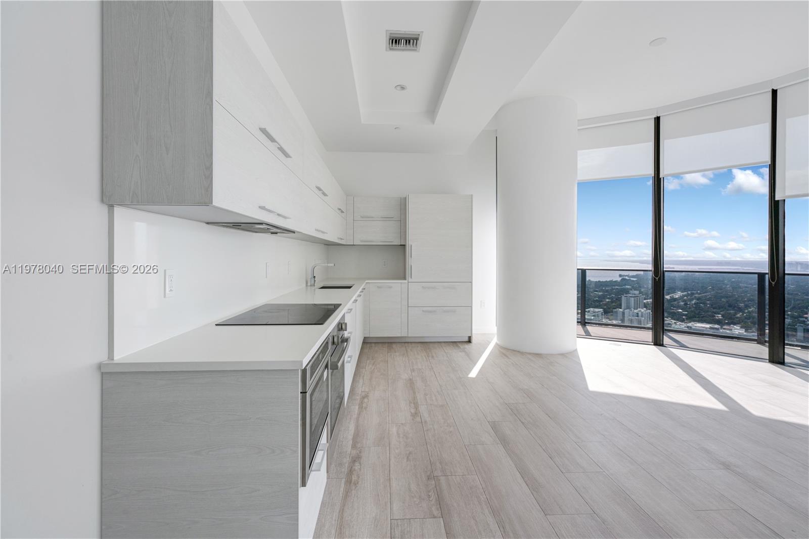 45 SW 9 Street #4706, Miami FL 33130