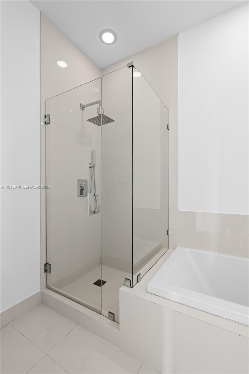 45 SW 9 Street #4706, Miami FL 33130